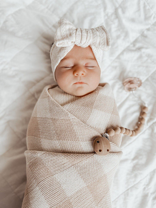 Blanket For Newborn | Gingham Knitted Blanket | Brave Little Lamb