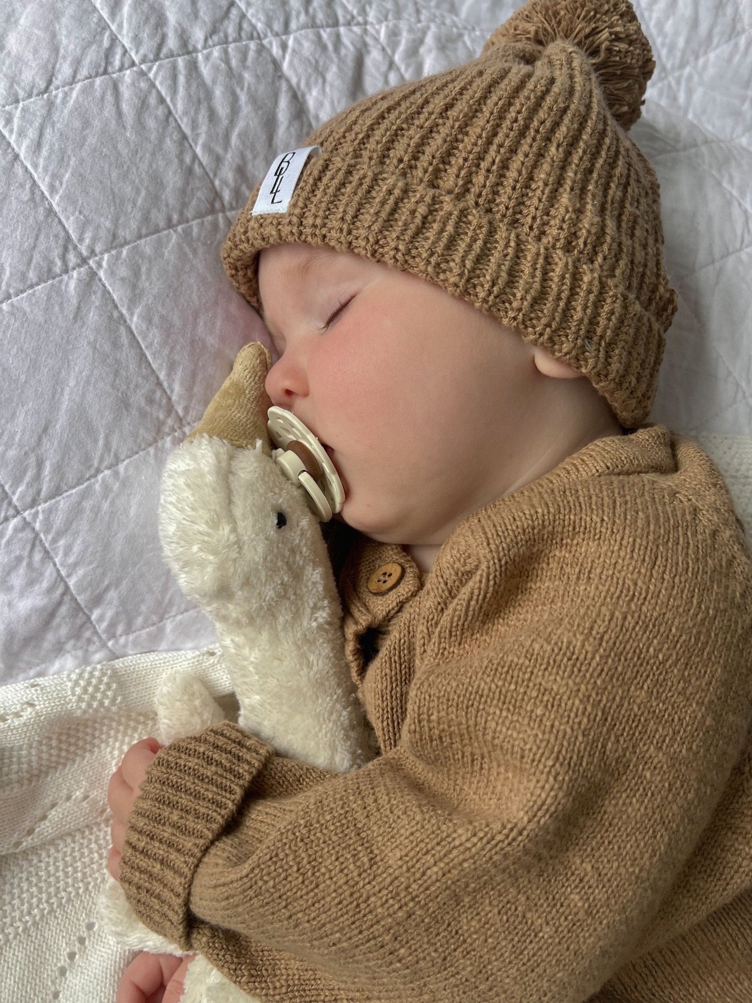 Luxe Knit Beanie - Stone