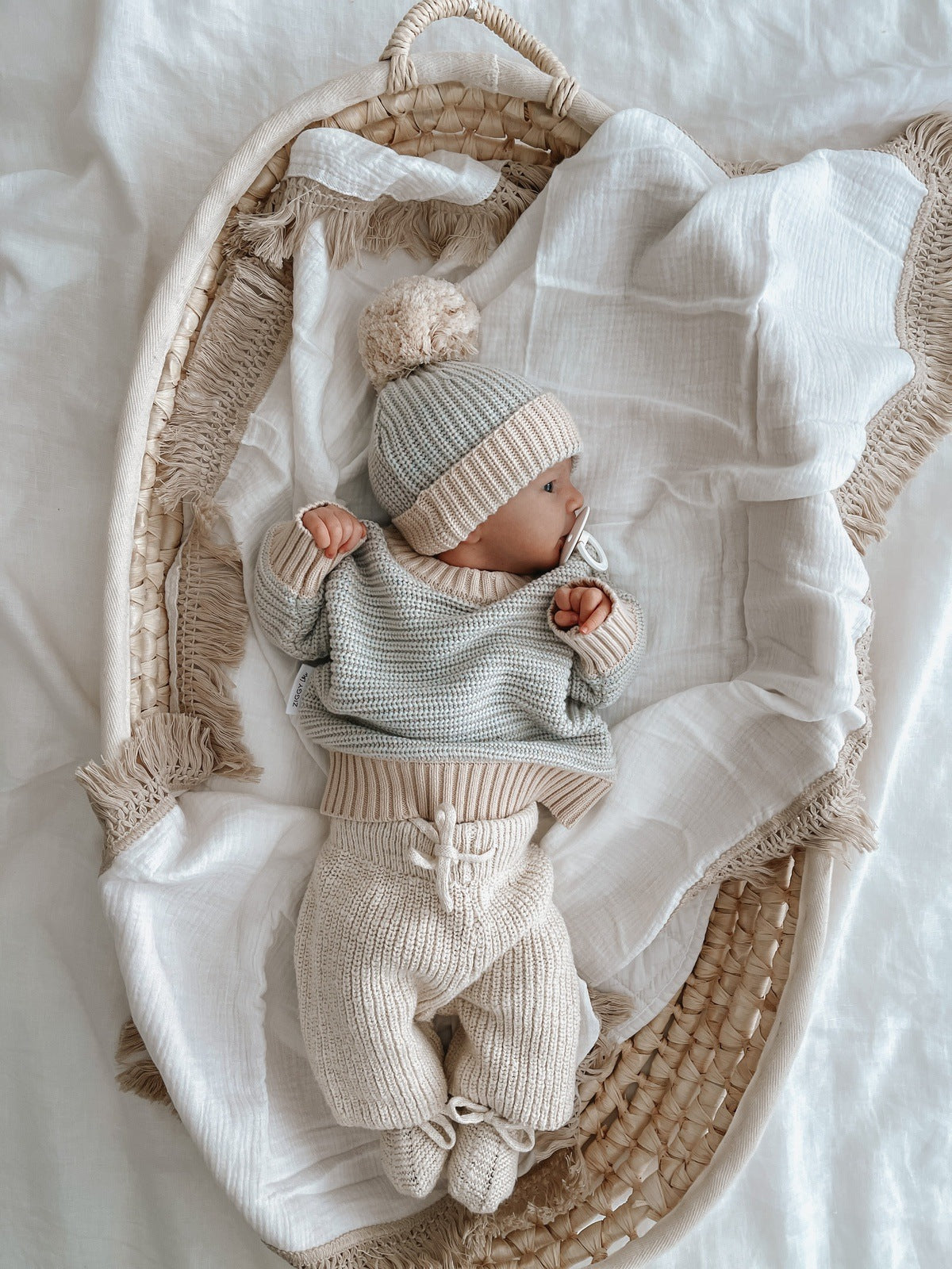 Swaddle For Newborn | Fringe Swaddle | Brave Little Lamb