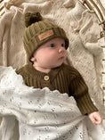 Load image into Gallery viewer, Ribbed Beanie-Olive
